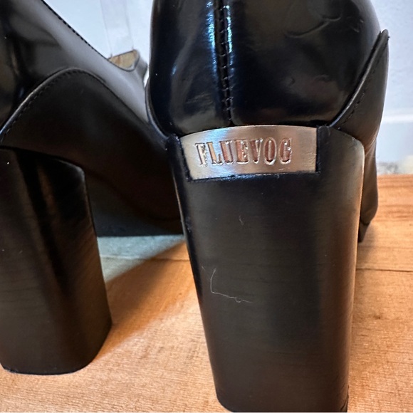 John Fluevog Unite Ghali black leather steampunk strappy block heel pumps 7.5 - Picture 9 of 14